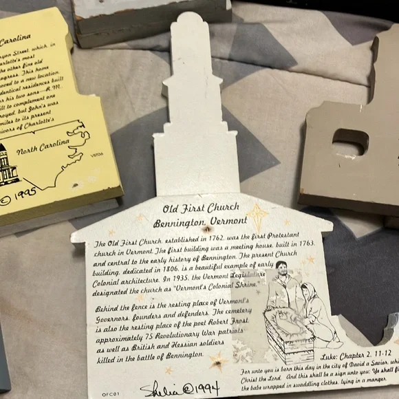 Incredible find. !! 19 pc set of carved n hand crafted wooden. ( most 1/2” wide - Picture 10 of 16